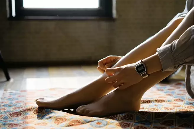 Kompresní dres pro prevenci a léčbu křečových žil